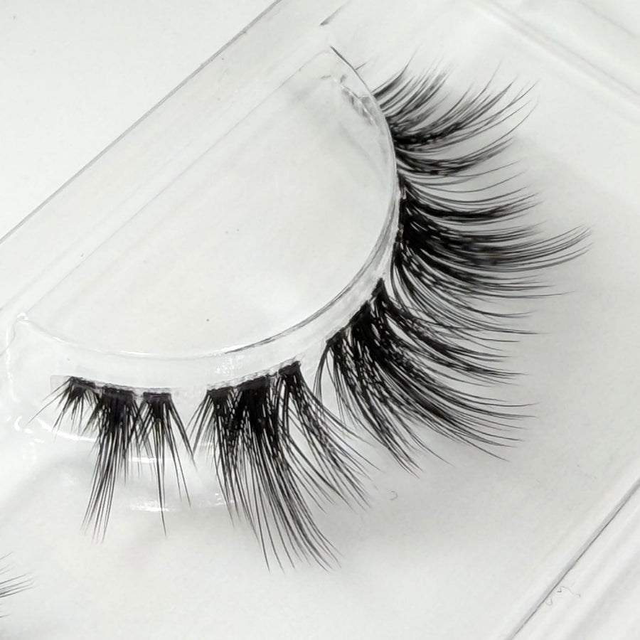 Tokyo Nr.1 DIY Wimpern Nahaufnahme — Fasern und Band im Detail