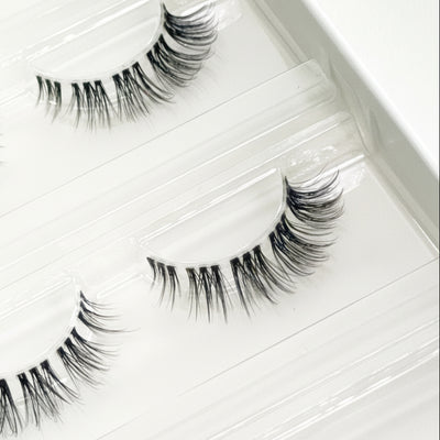 Elastic Wings Wimpern Nahaufnahme — Cateye Look C-Curl