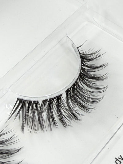 Flower Lady DIY Wimpern Nahaufnahme — Fasern und Band im Detail