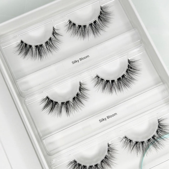 Silky Bloom DIY Wimpern — offene 4er Box mit Dolleye Look von Glashes