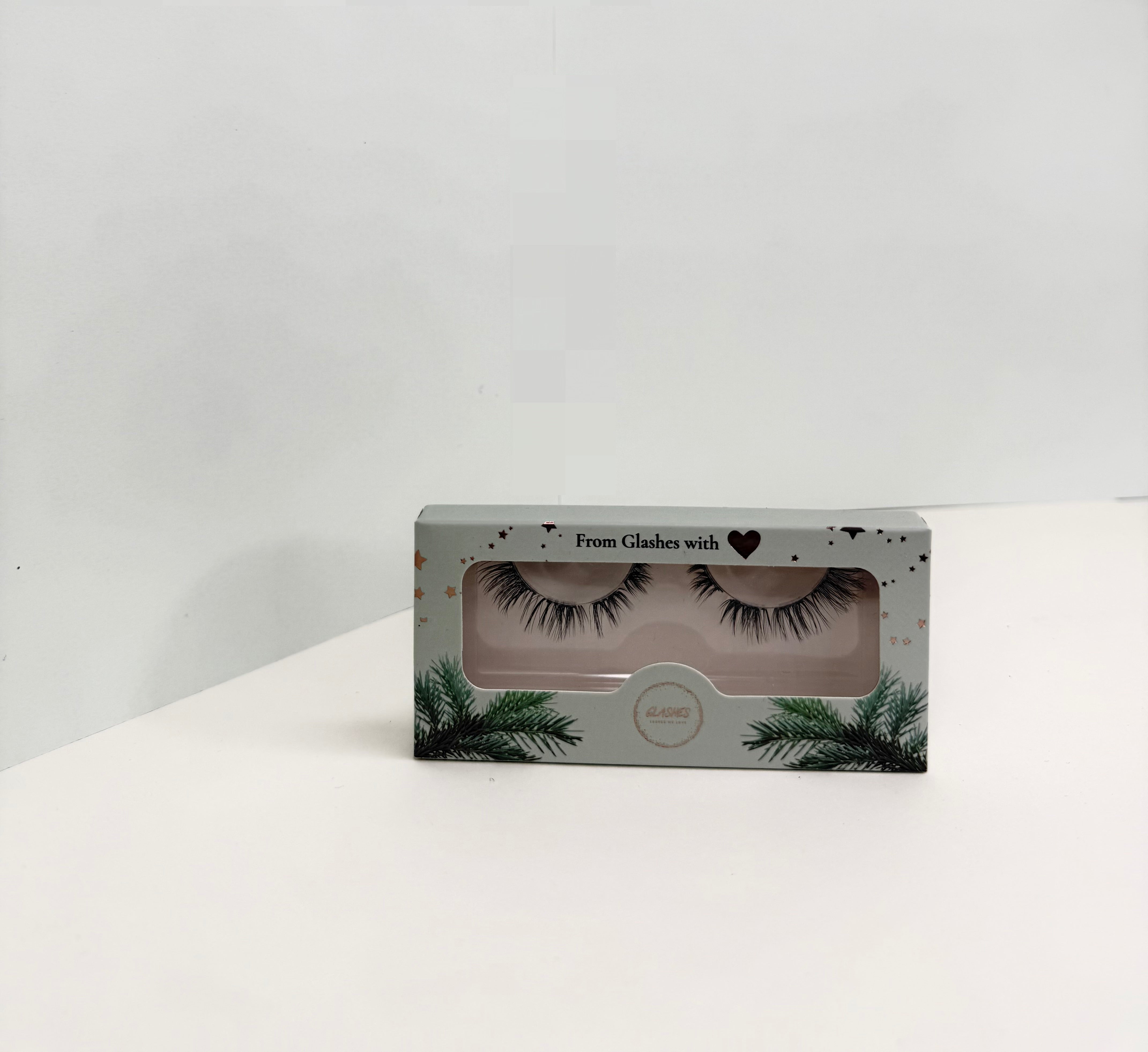 Türchen 4 – Fluffy Cat-Eye Lashes - Glashes