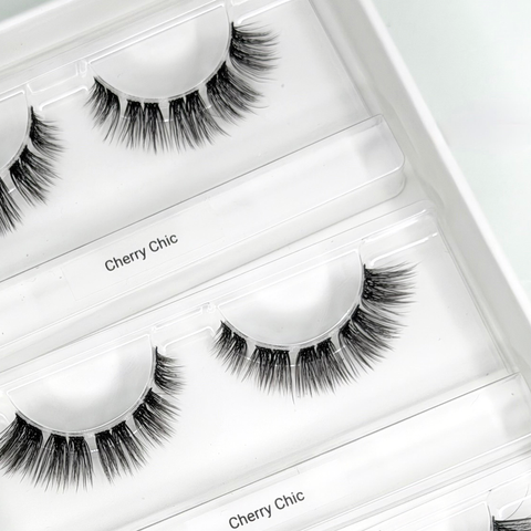 Cherry Chick – Sanfter Cat Eye (8-14mm C-Curl)